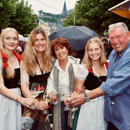 Mama Mosel * Bernkastel-Kues
