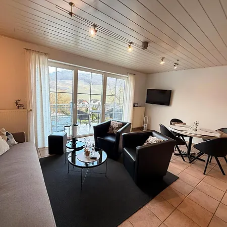 Mama Mosel Apartamento